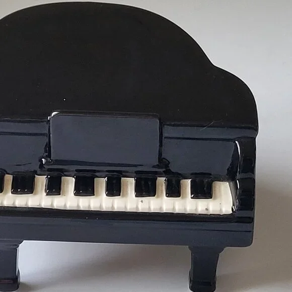 VINTAGE BETTY BOOP PIANO PLAYING MUSIC BOX 1983 - Picture 7 of 10